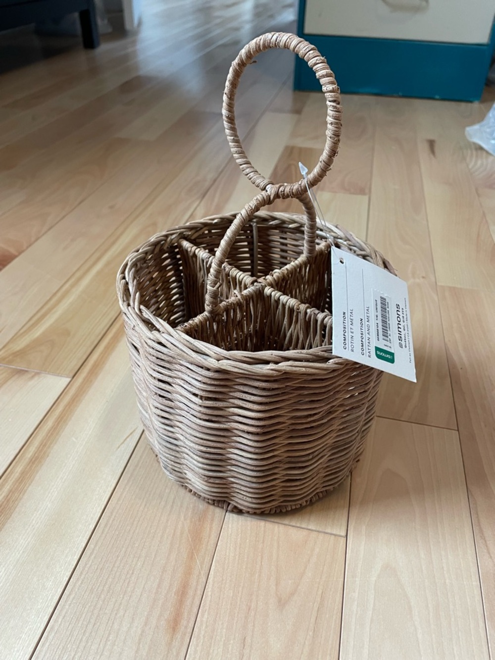 Simons woven rattan organizer basket - natural tan